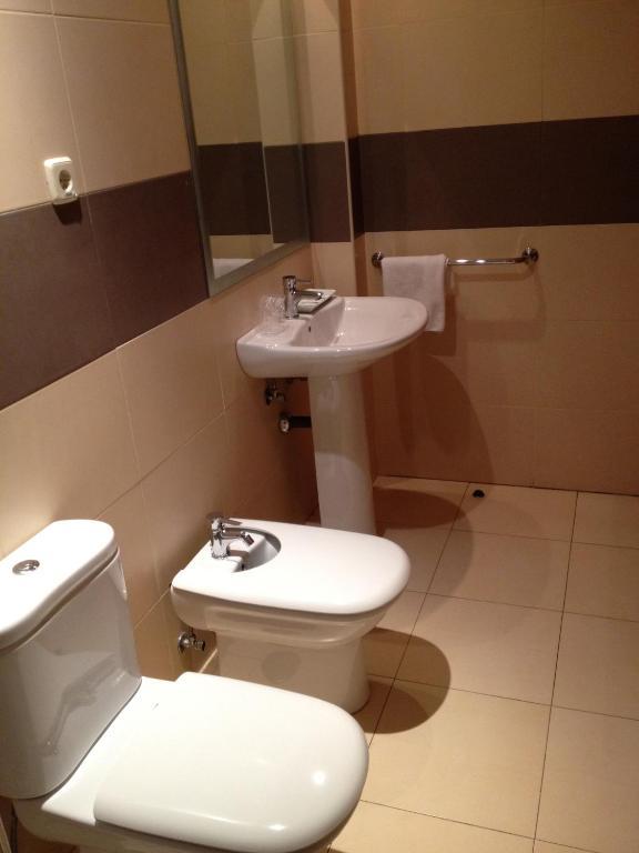 Habitación Doble con baño privado - 2 camas